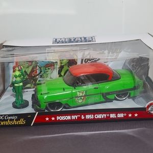 Poison Ivy & 1953 Chevy Bel Air